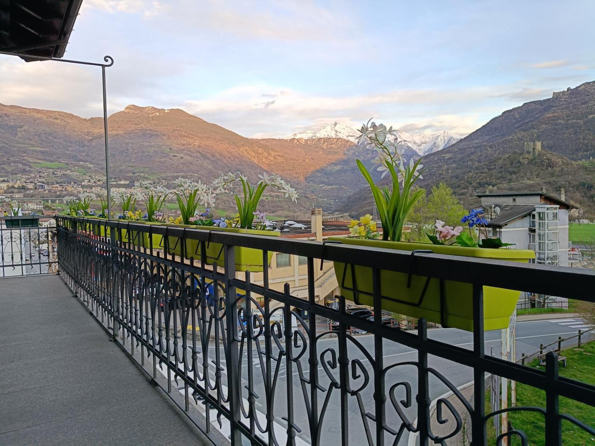 Апартаменти Liberty House Alps Шатійон Екстер'єр фото
