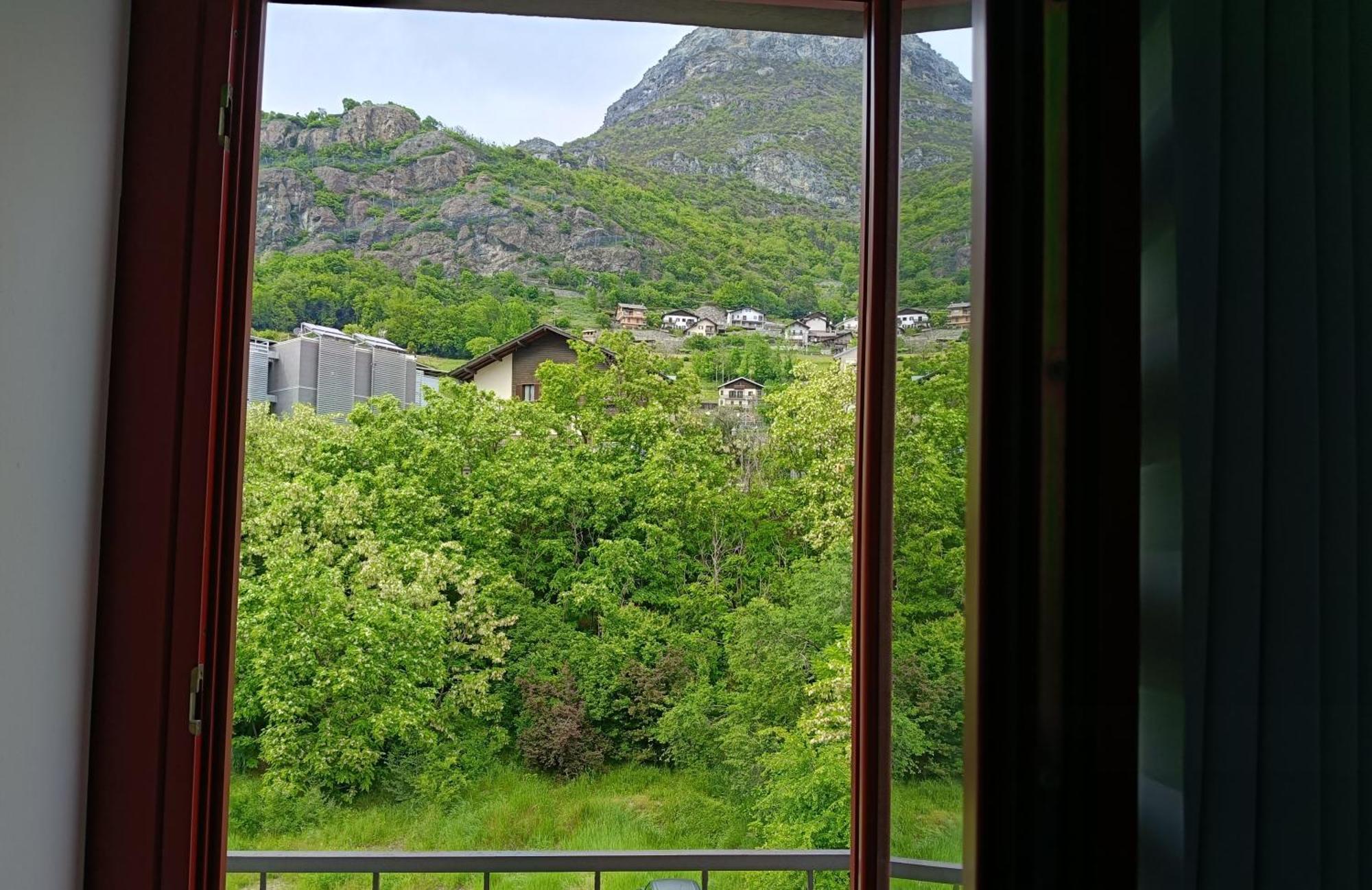 Апартаменти Liberty House Alps Шатійон Екстер'єр фото