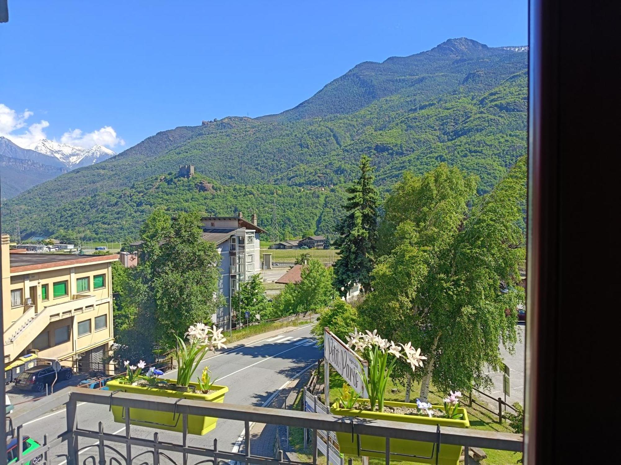 Апартаменти Liberty House Alps Шатійон Екстер'єр фото