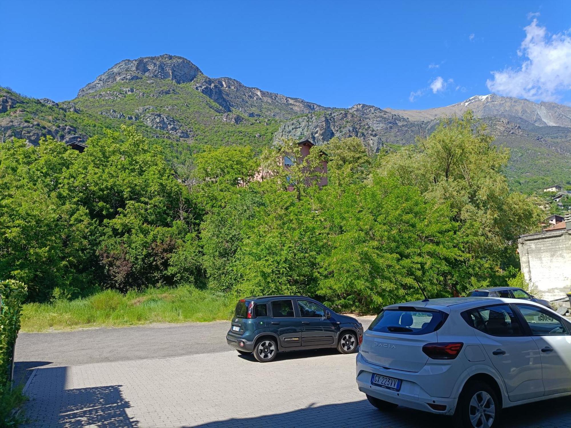 Апартаменти Liberty House Alps Шатійон Екстер'єр фото